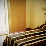 Hotel Le Centre Le Boulou