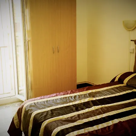 Hotel Le Centre Le Boulou